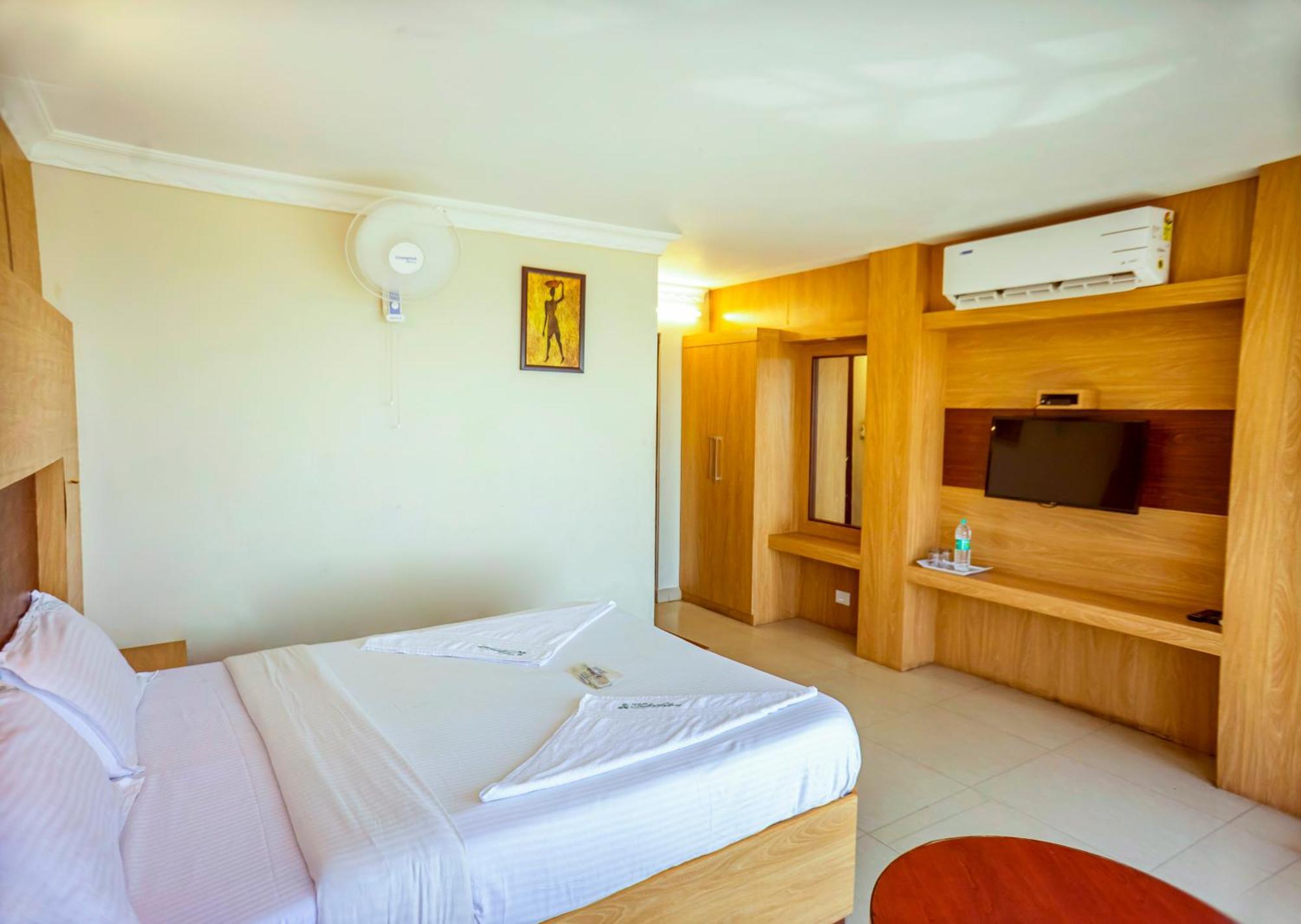 קניאקומרי Hotel Sebaa Palace מראה חיצוני תמונה