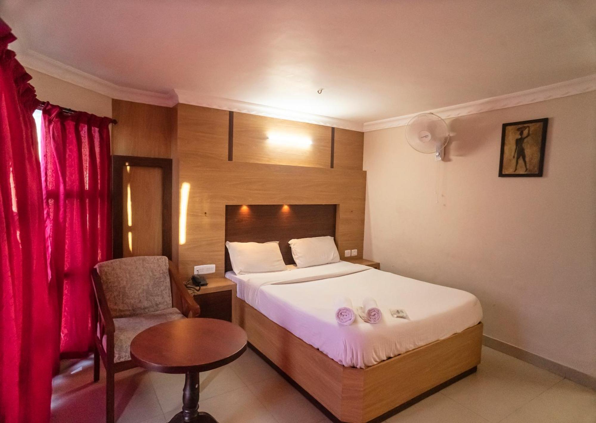 קניאקומרי Hotel Sebaa Palace מראה חיצוני תמונה